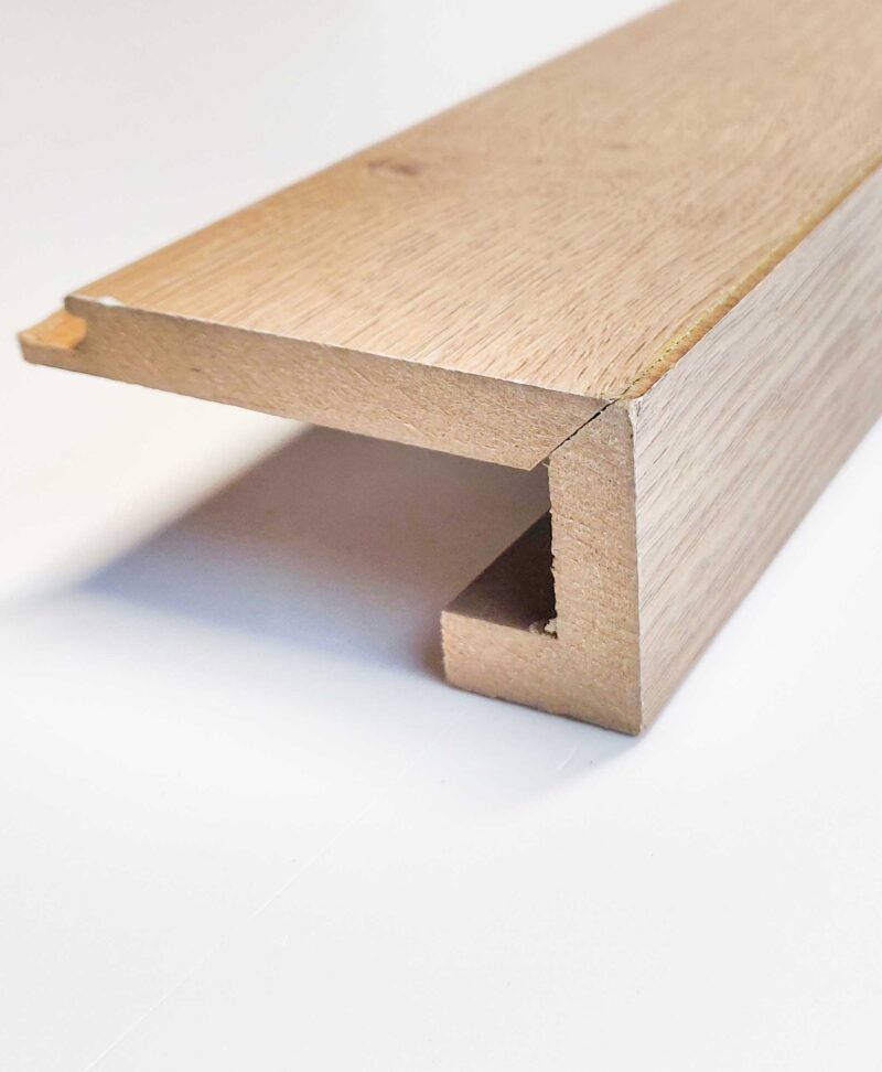 LAMINATE STAIR NOSING <BR>12MM MAMMUT| MOUNTAIN OAK NATURE <BR> 1800mm