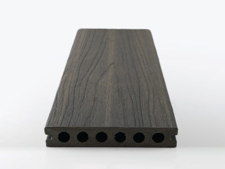 138mm x 23mm x 3600mm ULTRASHIELD NATURALE HOLLOW DECK BOARD SILVER